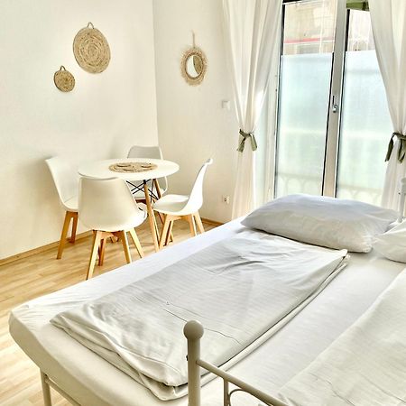 Contactless Self-Check-In - City Apartment Zum Wohlfuehlen Ans16 Graz Exterior foto
