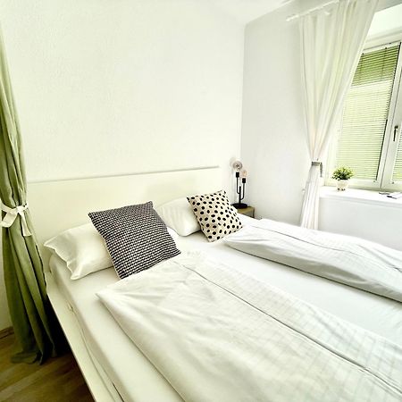 Contactless Self-Check-In - City Apartment Zum Wohlfuehlen Ans16 Graz Exterior foto